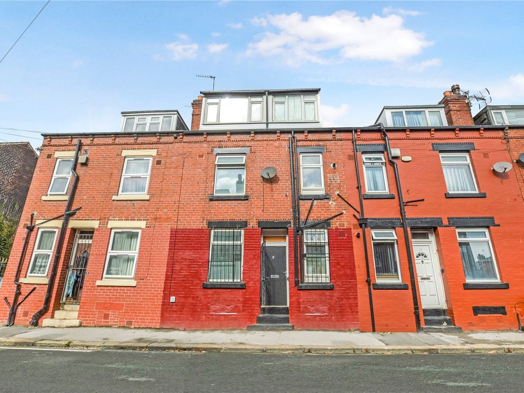 3 bed terraced house for sale in East Park Grove, East End Park, Leeds