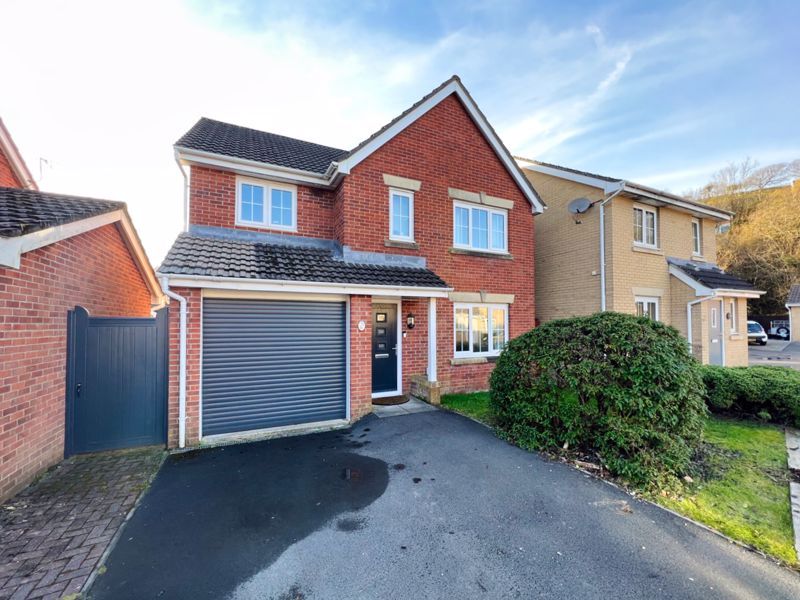 4 bed detached house for sale in 17 Cwm Felin, Blackmill, Bridgend CF35