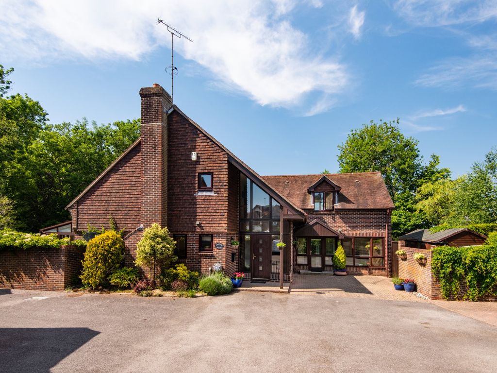 6 bed detached house for sale in The Street, Bramber, Steyning, West