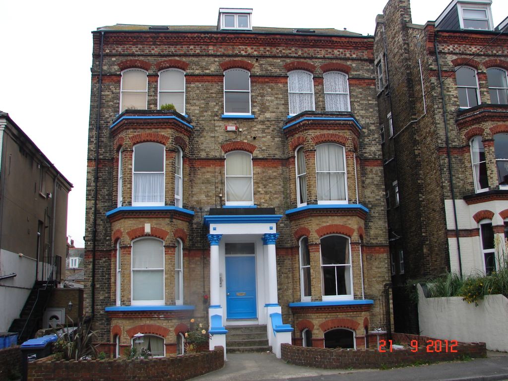 1 bed flat to rent in Granville Road, Broadstairs CT10 Zoopla