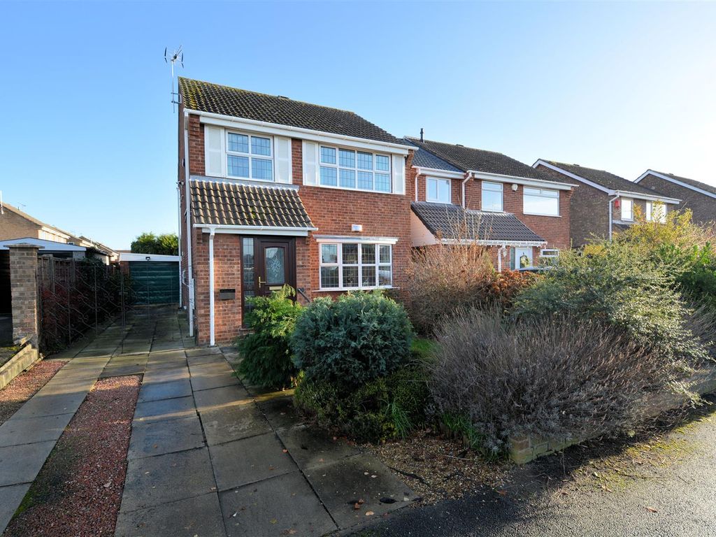 3 bed detached house for sale in Baffam Gardens, Brayton, Selby YO8 Zoopla