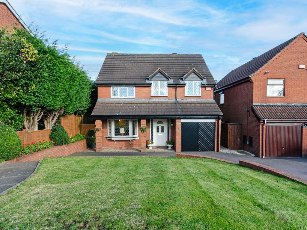4 bed detached house for sale in Aldridge Road, Streetly, Sutton