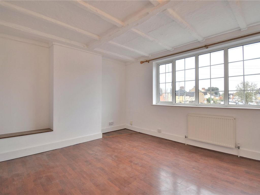 2 bed flat to rent in Near Watford General Hospital, Watford, Hertfordshire WD18 Zoopla