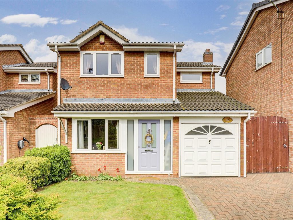 3 bed detached house for sale in Bolingey Way, Hucknall