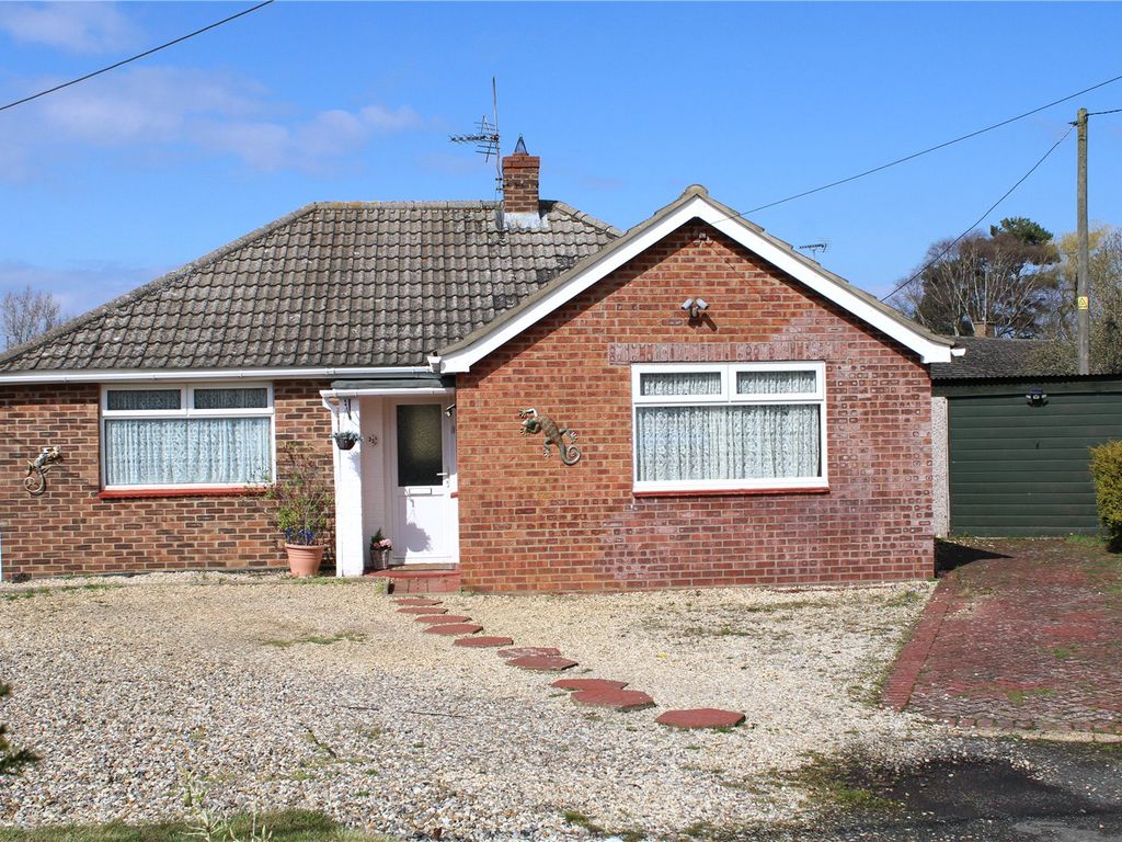 2 bed bungalow for sale in Collingwood Close, Heacham, King's Lynn