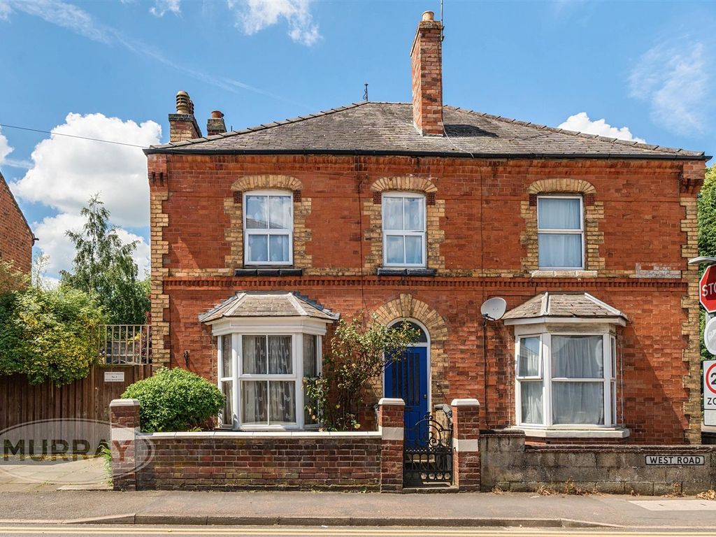 4 bed semidetached house for sale in West Road, Oakham, Rutland LE15