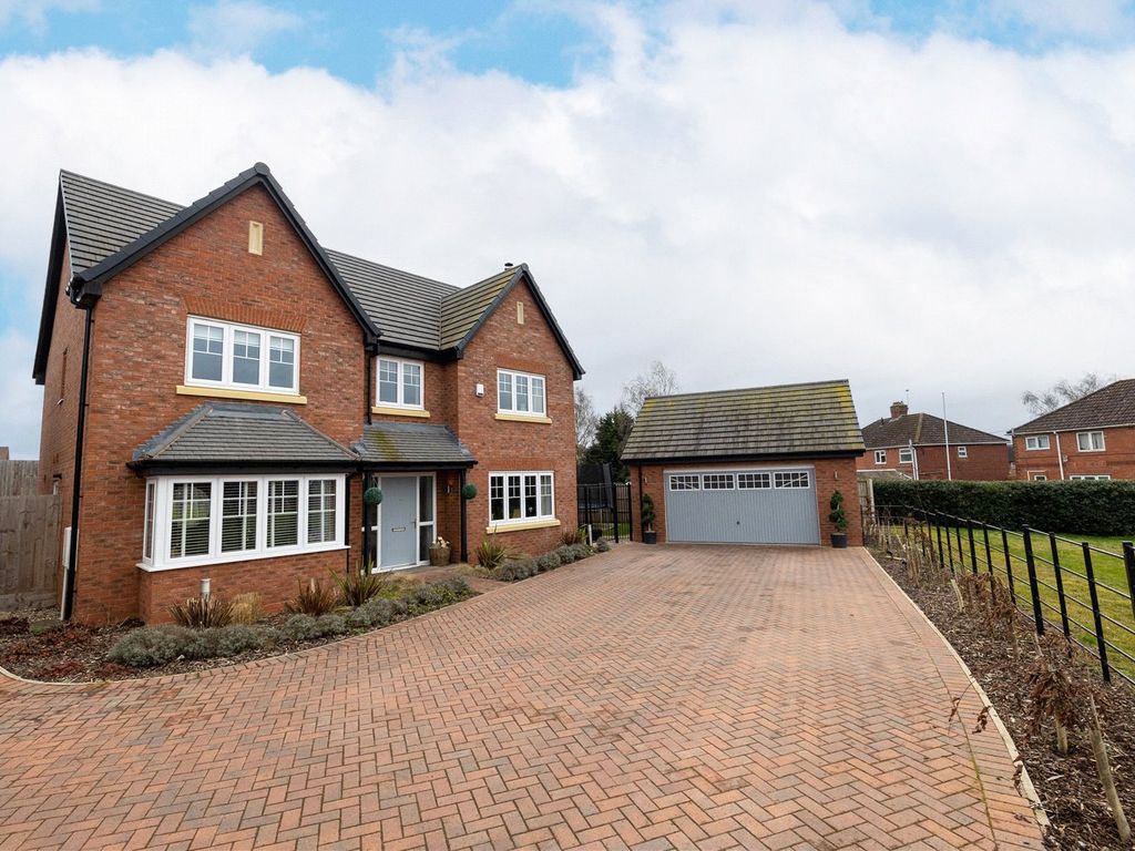 5 bed detached house for sale in Earls Way, High Ercall, Telford TF6
