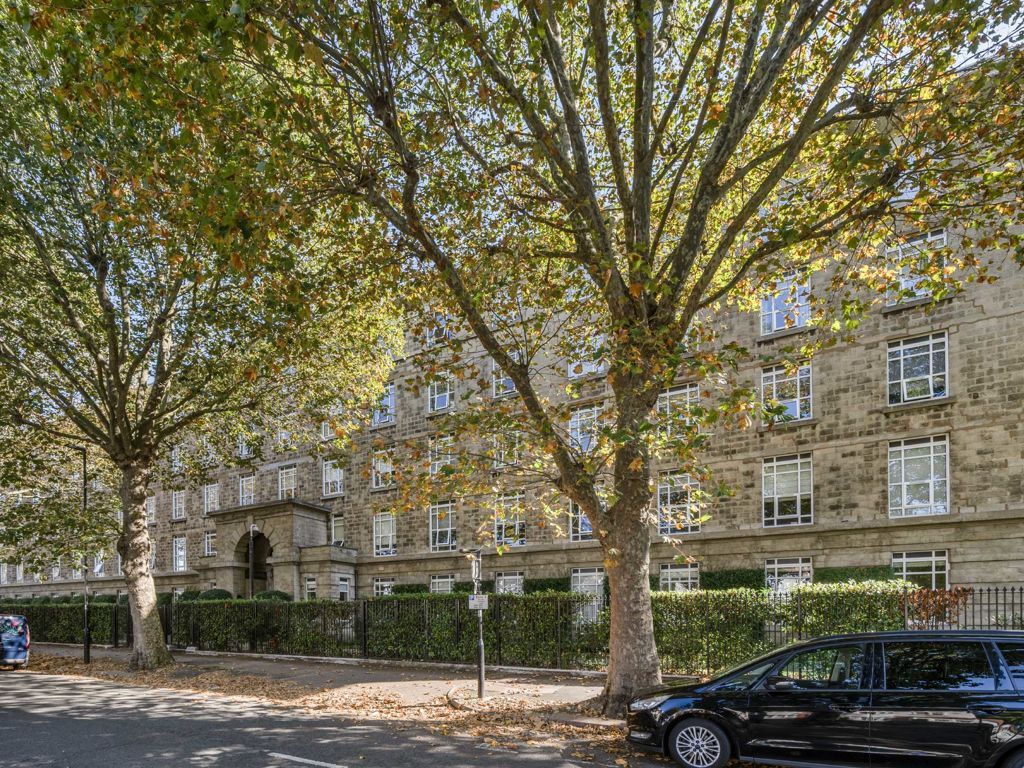 3 bed flat for sale in Bromyard Avenue, London W3, £580,000 Zoopla