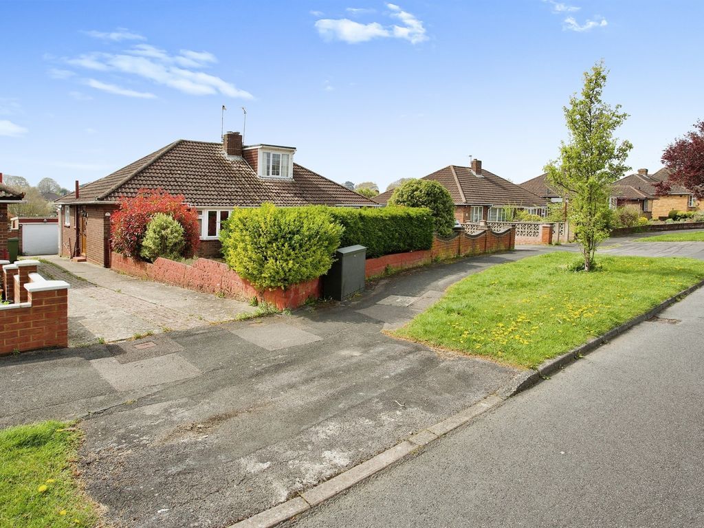 2 bed semidetached bungalow for sale in Abbey Road, Fareham PO15, £