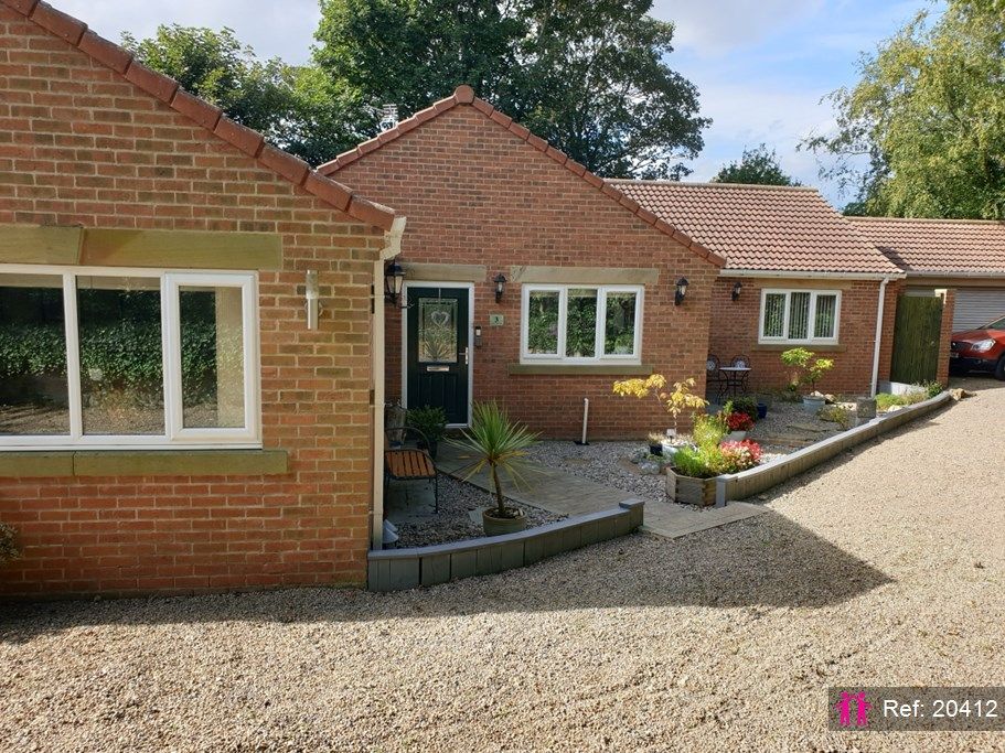 3 bed detached bungalow for sale in High Street, Brotton, SaltburnBy