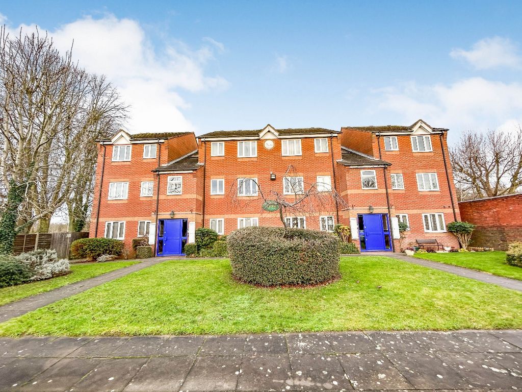 1 bed flat for sale in Flat, Chapel Court, Chapel Street,