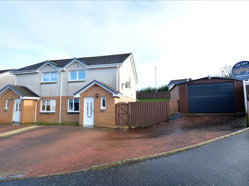 3 bed semidetached house for sale in Goldcrest Crescent, Lesmahagow