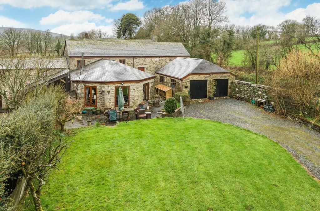 3 bed linkdetached house for sale in Middle Hampt, Luckett, Callington