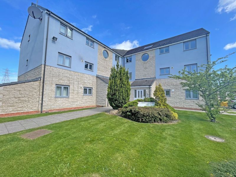 2 bed flat for sale in Cromwell Ford Way, BlaydonOnTyne NE21, £