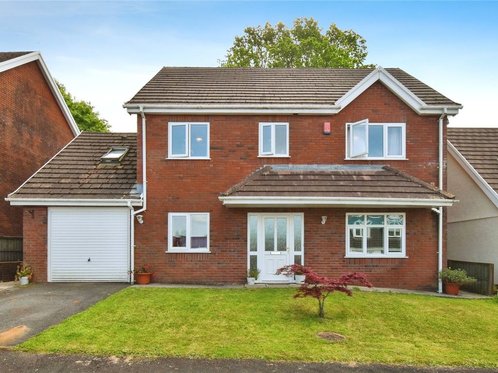 5 bed detached house for sale in Gwaun Henllan, Ammanford