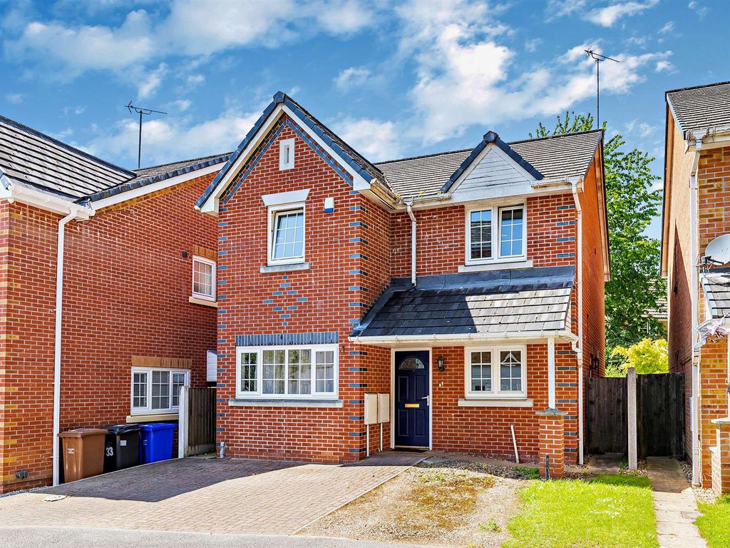 4 bed detached house for sale in Chaplin Close, Salford M6 Zoopla
