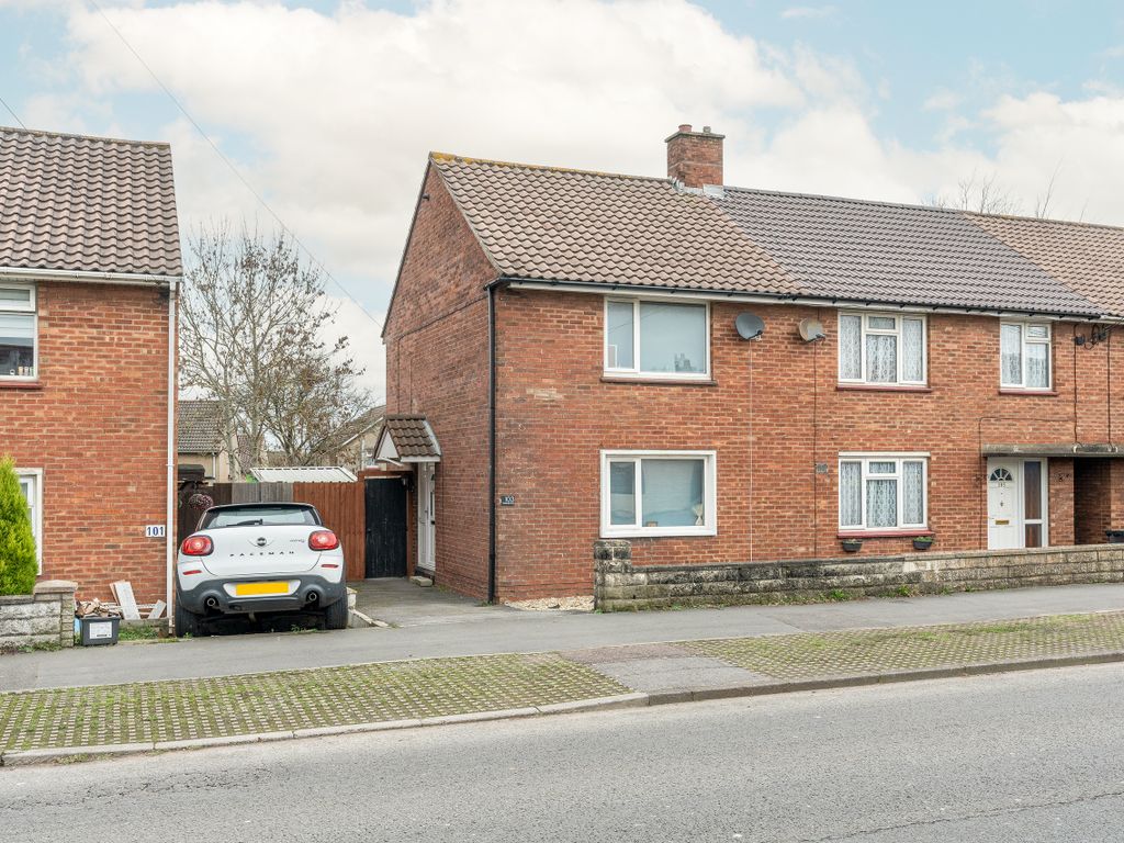 2 bed end terrace house for sale in Westerleigh Road, Downend, Bristol