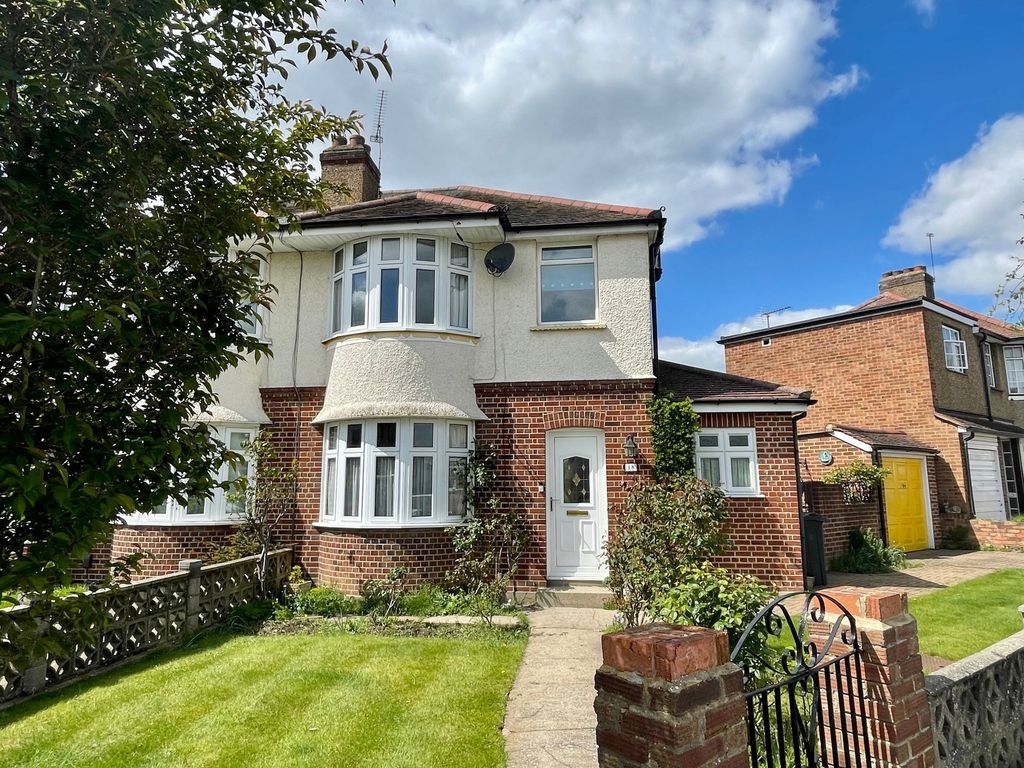 3 bed semidetached house for sale in Sherringham Avenue, Feltham TW13