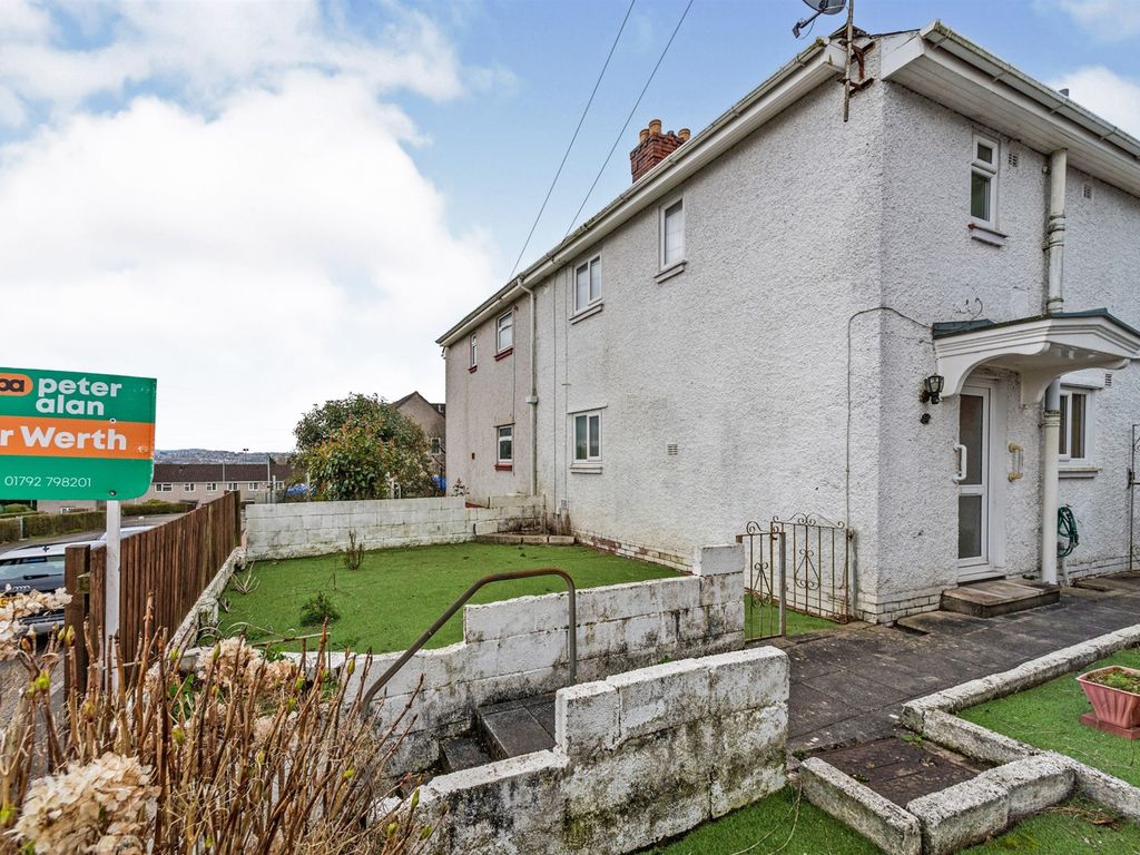 3 bed semidetached house for sale in Heol Yr Eithen, Cwmrhydyceirw