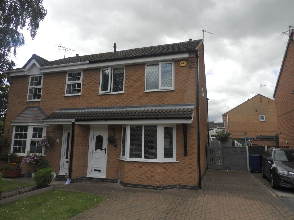 3 bed semidetached house to rent in Falcon Close, AdwickLeStreet