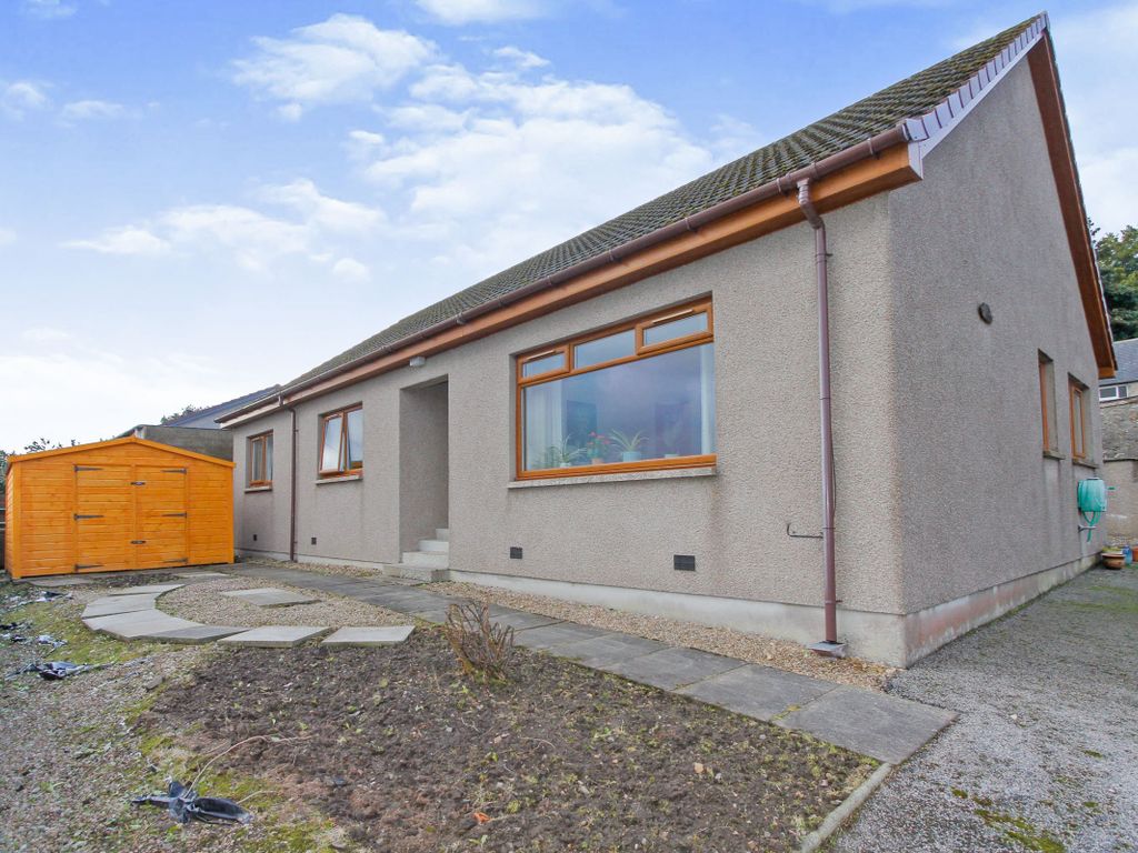 3 bed detached bungalow for sale in Main Street, Huntly AB54 Zoopla