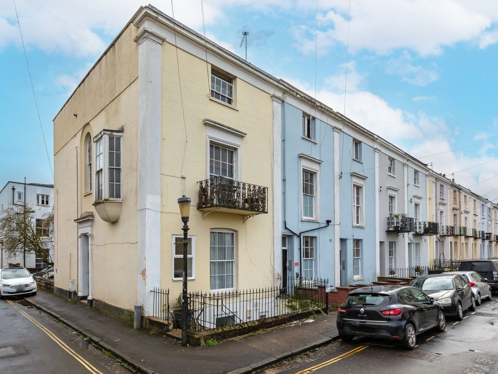 2 bed flat for sale in Oakfield Place, Clifton, Bristol BS8 Zoopla