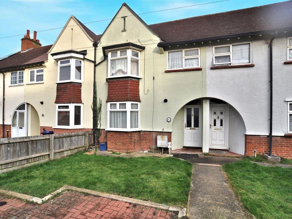 3 bed property for sale in Redhill Road, Hitchin SG5, £350,000 Zoopla