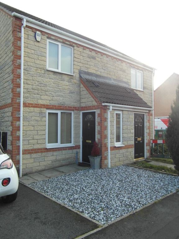 2 bed semidetached house to rent in Chestnut Drive, Darlington DL1, £