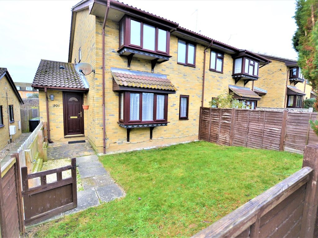 2 bed linkdetached house to rent in London Road, BexhillOnSea TN39