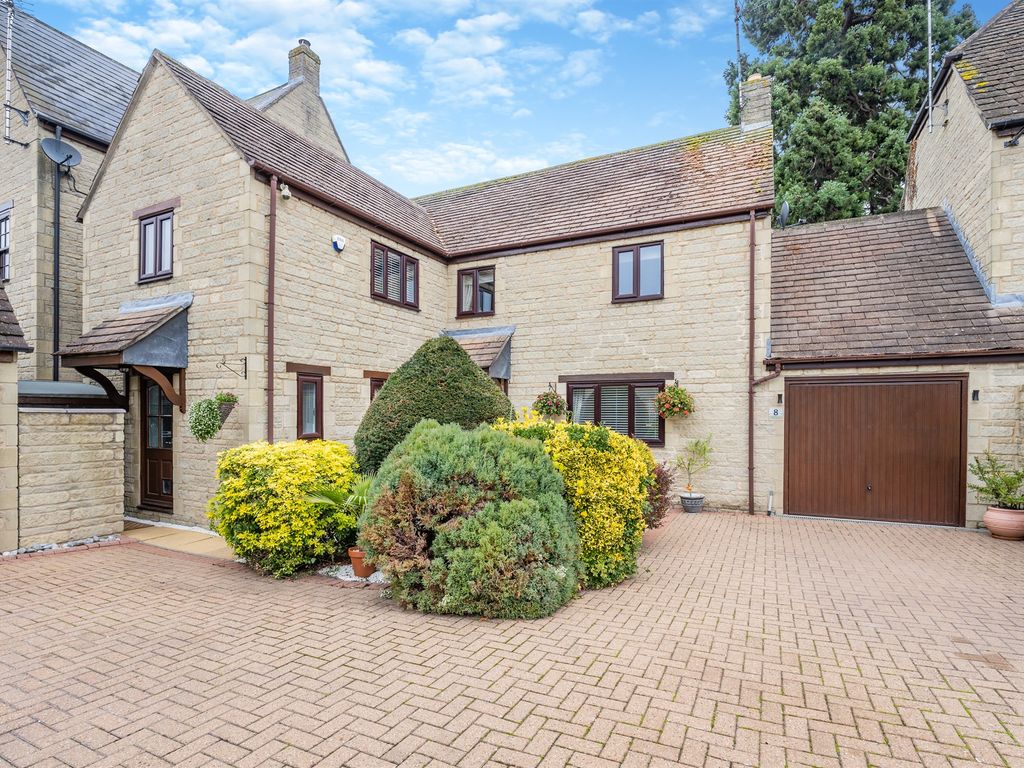 3 bed detached house for sale in Wakerley Drive, Orton Longueville