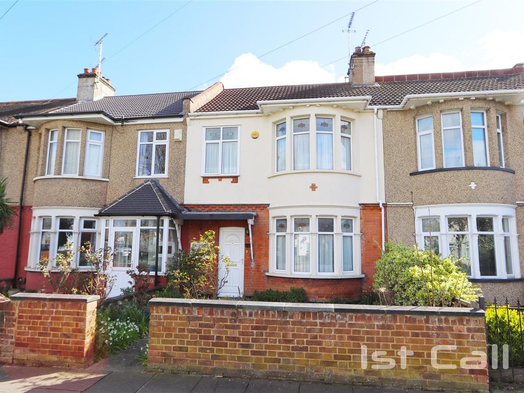 3 bed terraced house for sale in Bournemouth Park Road, SouthendOnSea