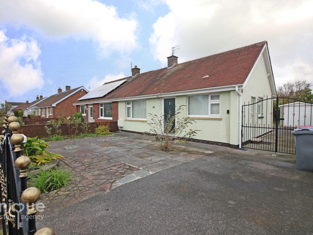2 bed bungalow for sale in Grange Road, Fleetwood FY7, £149,950 Zoopla