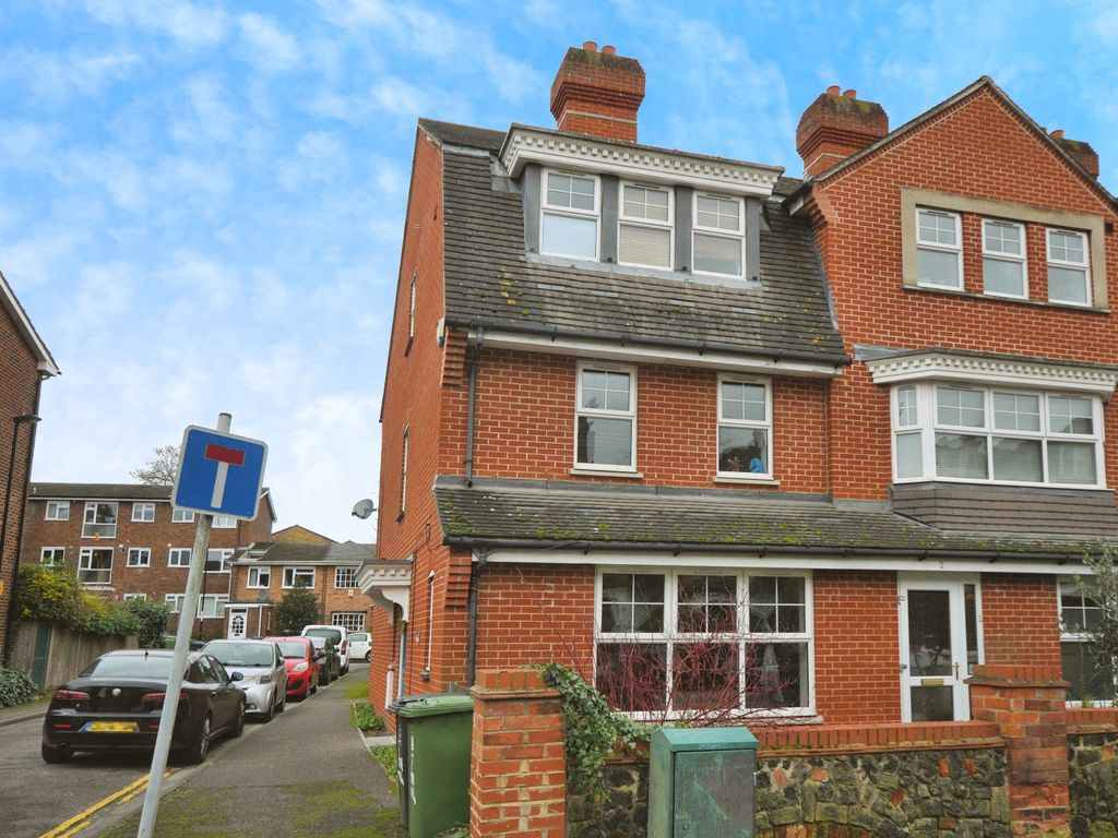 4 bed end terrace house for sale in Queensthorpe Road, London, London