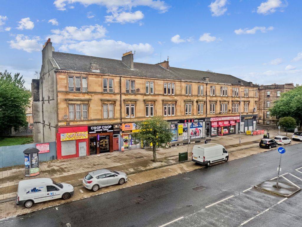 3 bed flat for sale in Paisley Road West, Cessnock, Glasgow G51, £