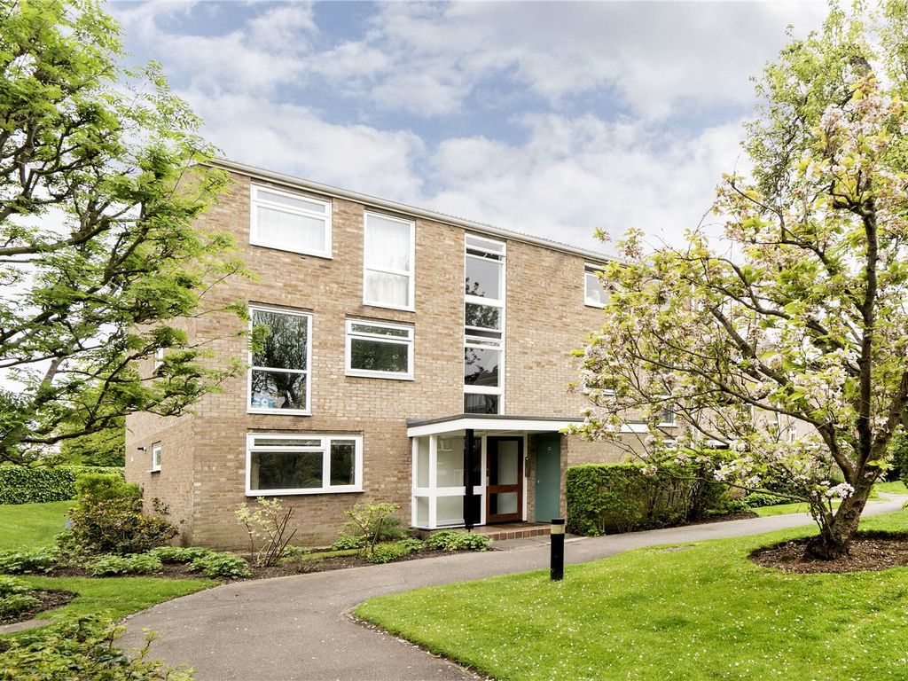 1 bed flat for sale in Harrowdene Gardens, Teddington TW11 Zoopla