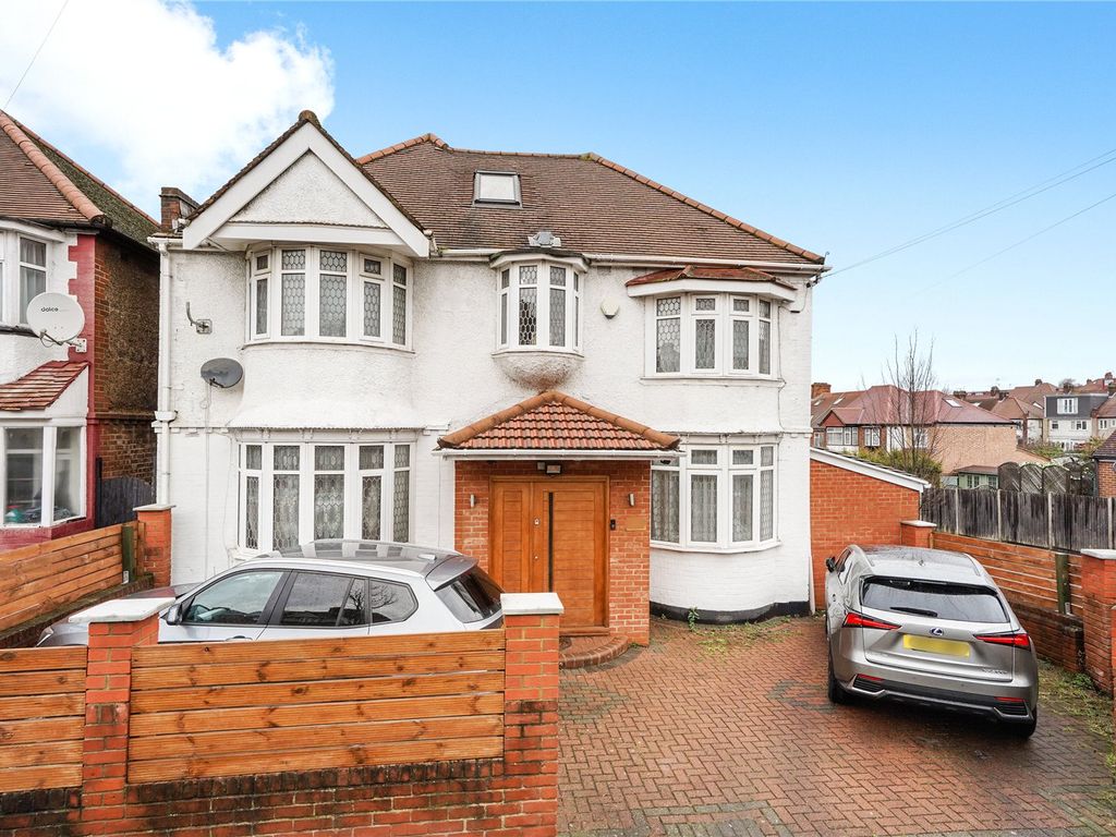 5 bed detached house for sale in Cairnfield Avenue, Neasden NW2 Zoopla
