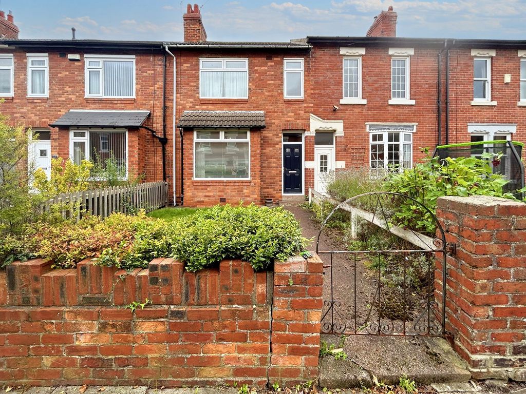 3 bed terraced house for sale in Burn Avenue, Forest Hall, Newcastle