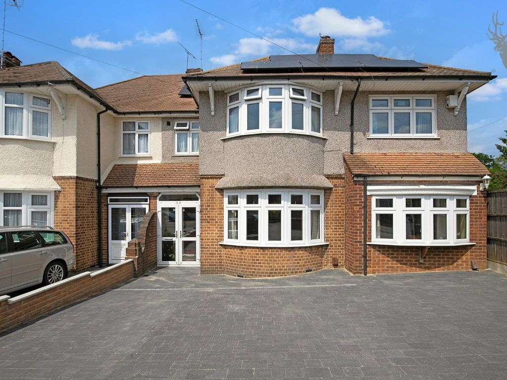 5 bed property for sale in Hawkwood Crescent, London E4 Zoopla
