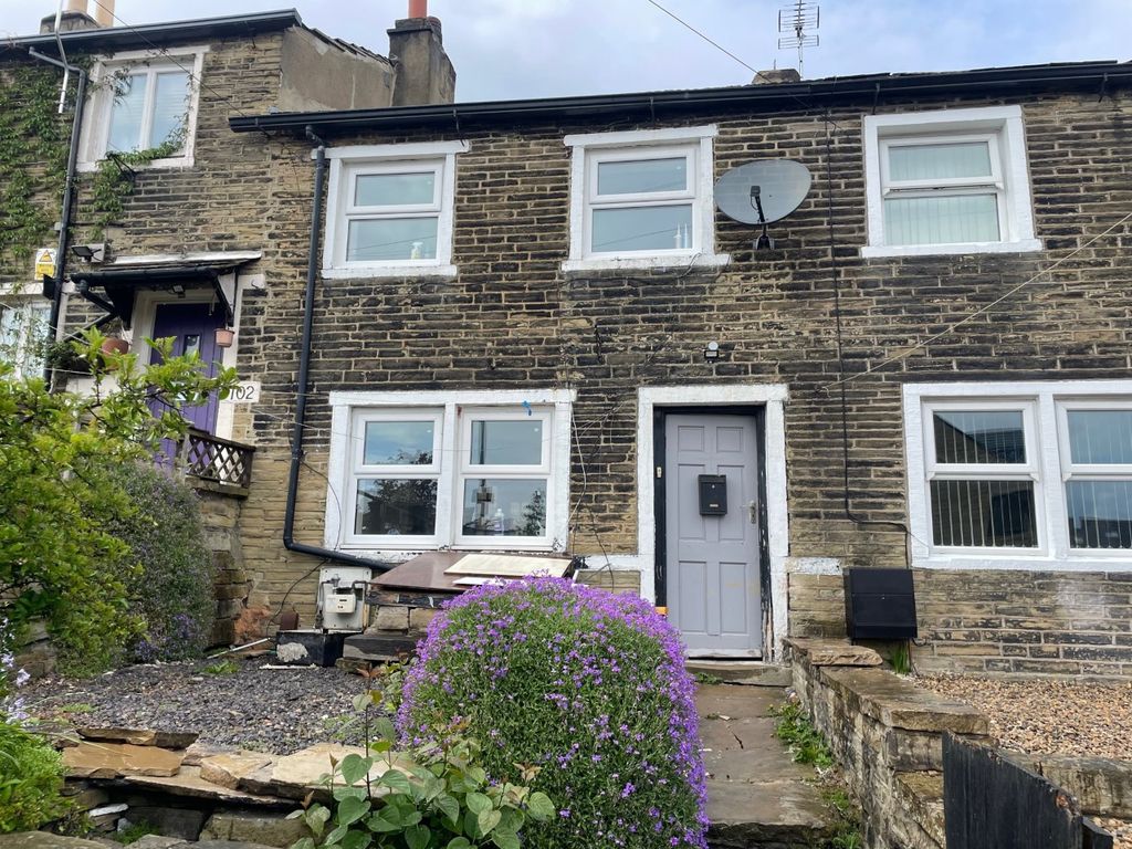 2 bed cottage to rent in Church Street, Bradford, West Yorkshire BD8