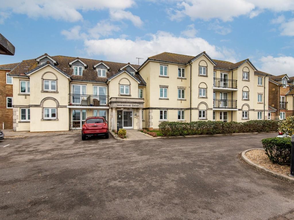1 bed flat for sale in Beachville Court, Brighton Road, Lancing BN15