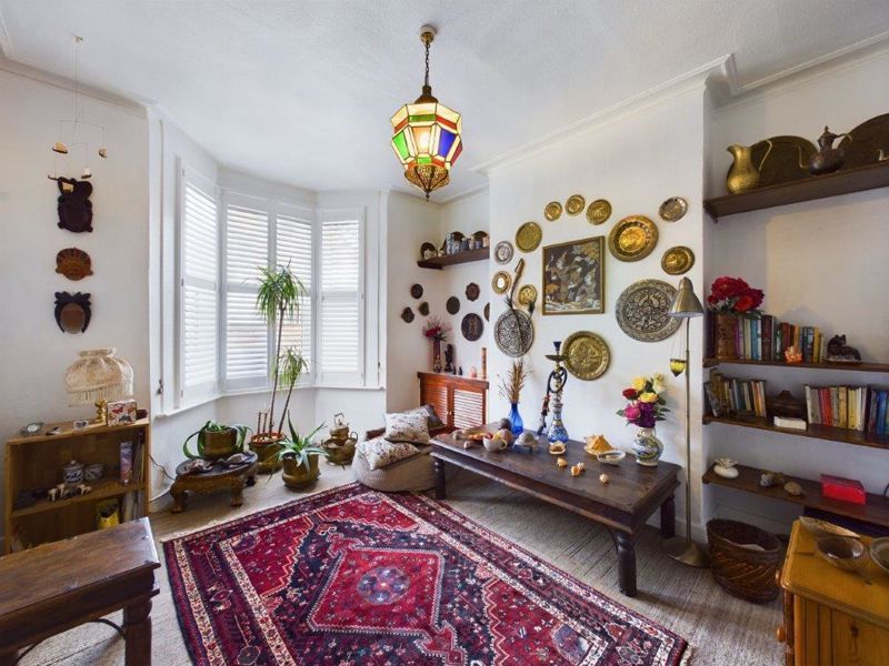 2 bed terraced house for sale in Craven Park Road, London N15, £750,000