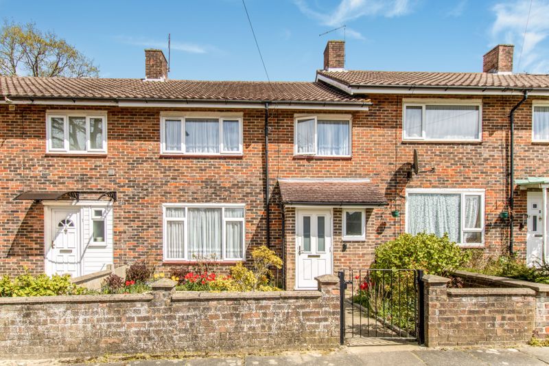 Medlar Close, Crawley RH11  