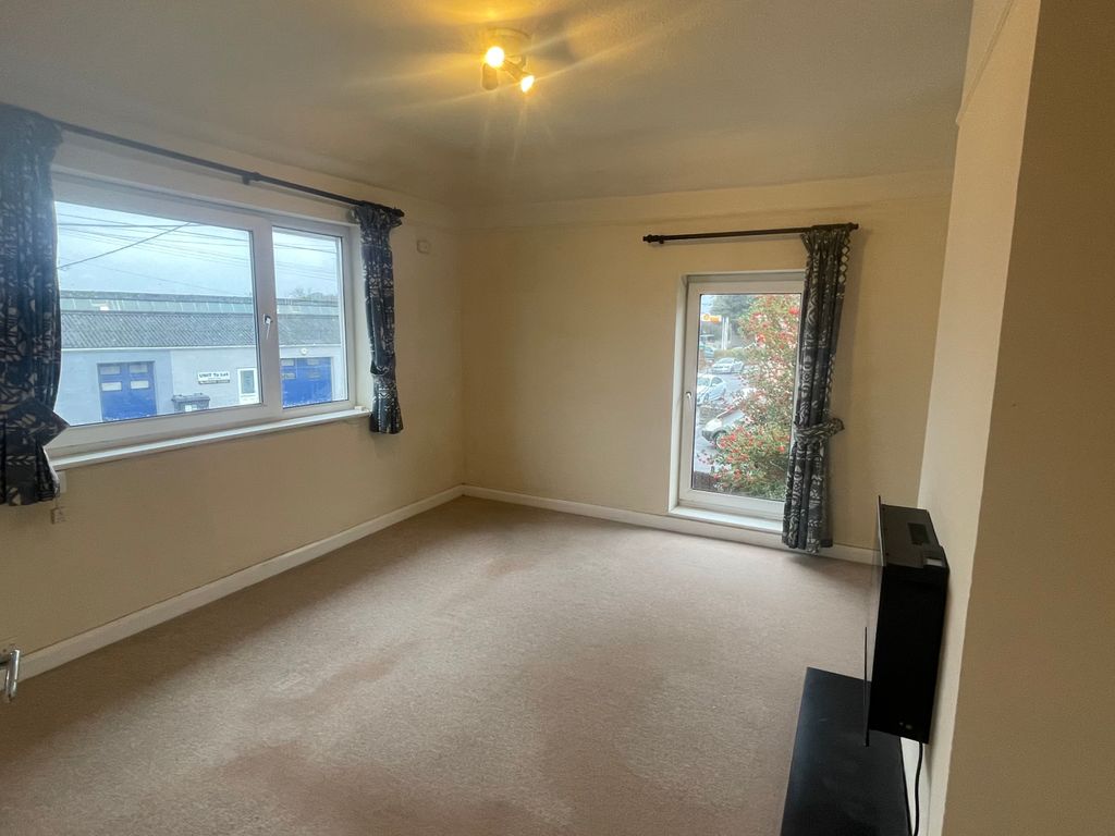 1 bed flat to rent in Knowles Road, Clevedon BS21, £825 pcm Zoopla