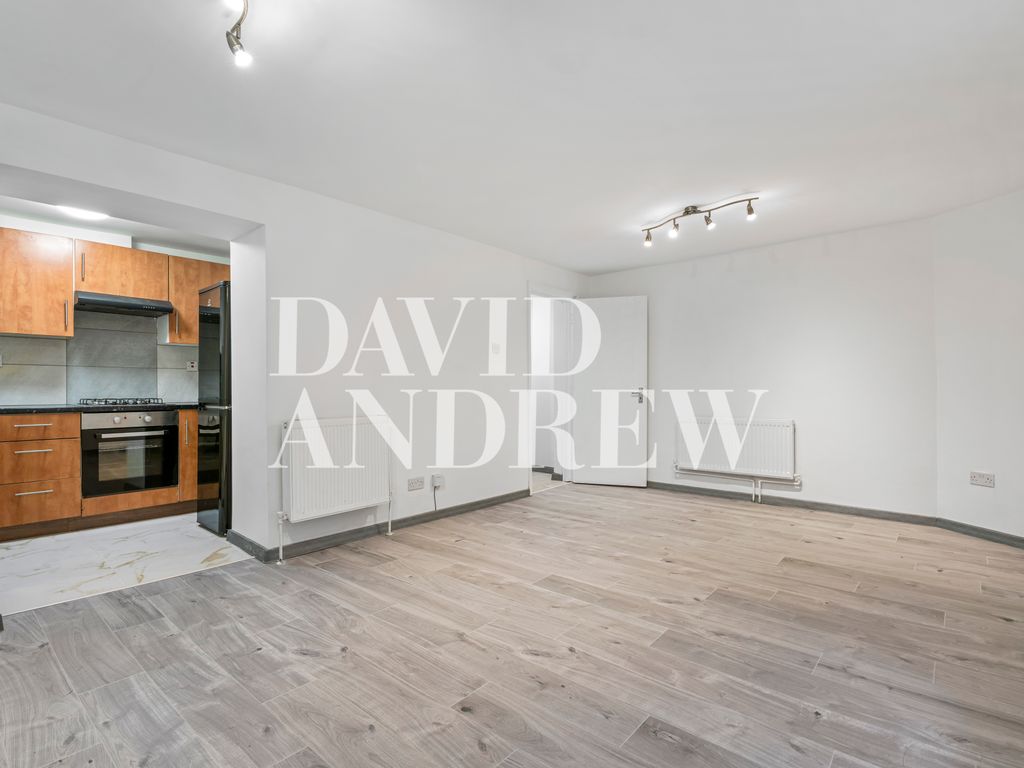 2 bed flat to rent in Blackstock Road, London N4, £2,100 pcm Zoopla