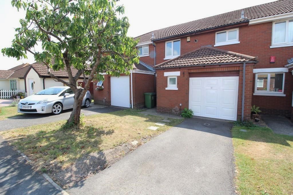 3 bed terraced house for sale in Adams Terrace, Karen Avenue, Drayton