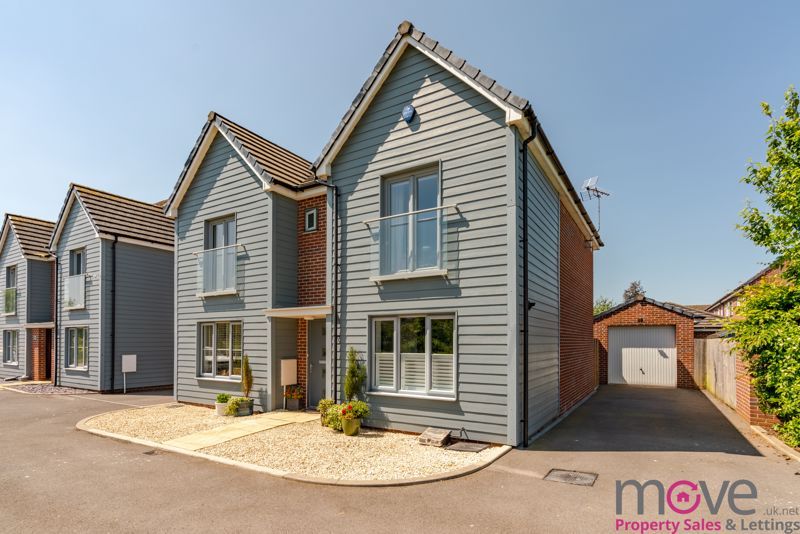 4 bed detached house for sale in Canal Court, Hempsted GL2 Zoopla