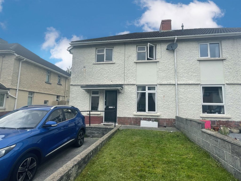 3 bed semidetached house for sale in Brynawel Road, Gorseinon, Swansea