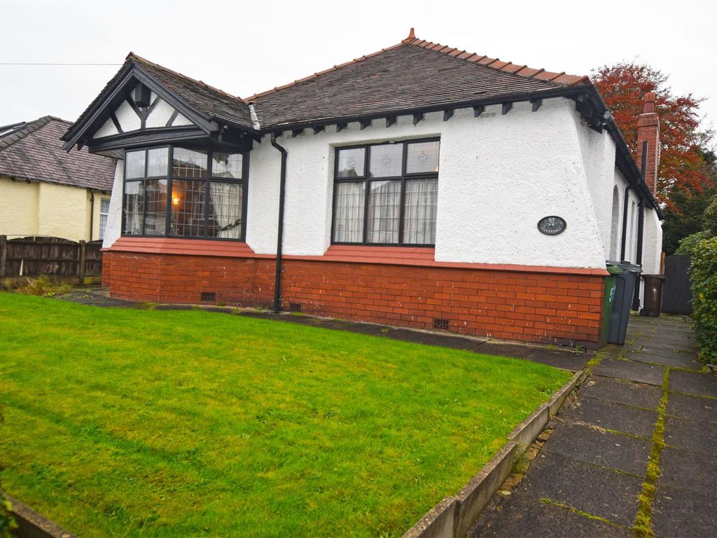 3 bed detached bungalow for sale in Polefield Road, Blackley