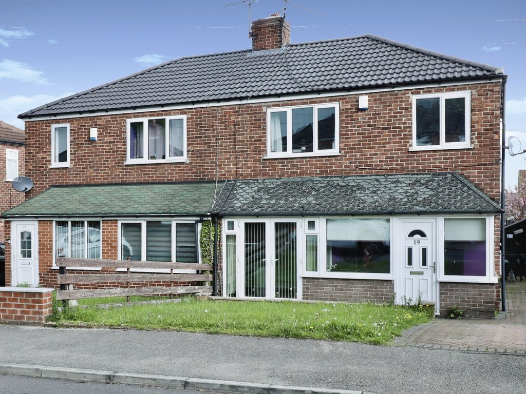 3 bed semidetached house for sale in Cedar Avenue, Rotherham S66 Zoopla