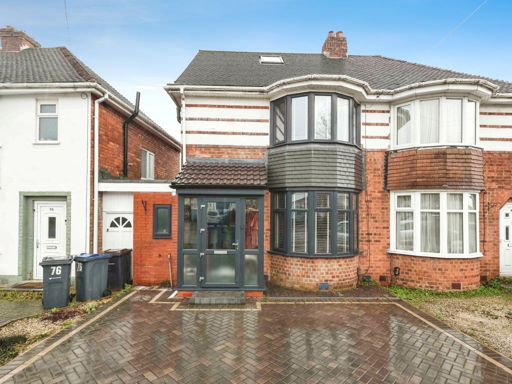 4 bed semidetached house for sale in Lodge Road, Birmingham